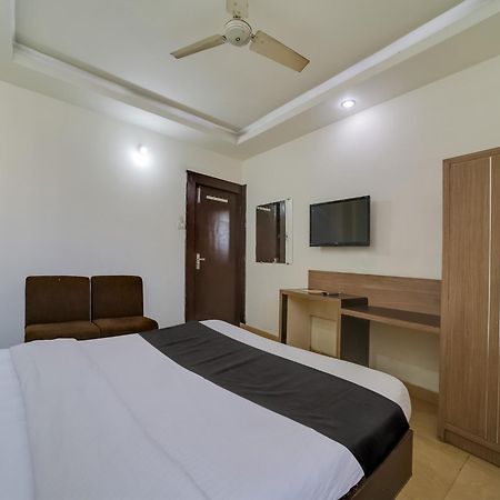 Super Hotel O The Surbhi Bhopal Zewnętrze zdjęcie