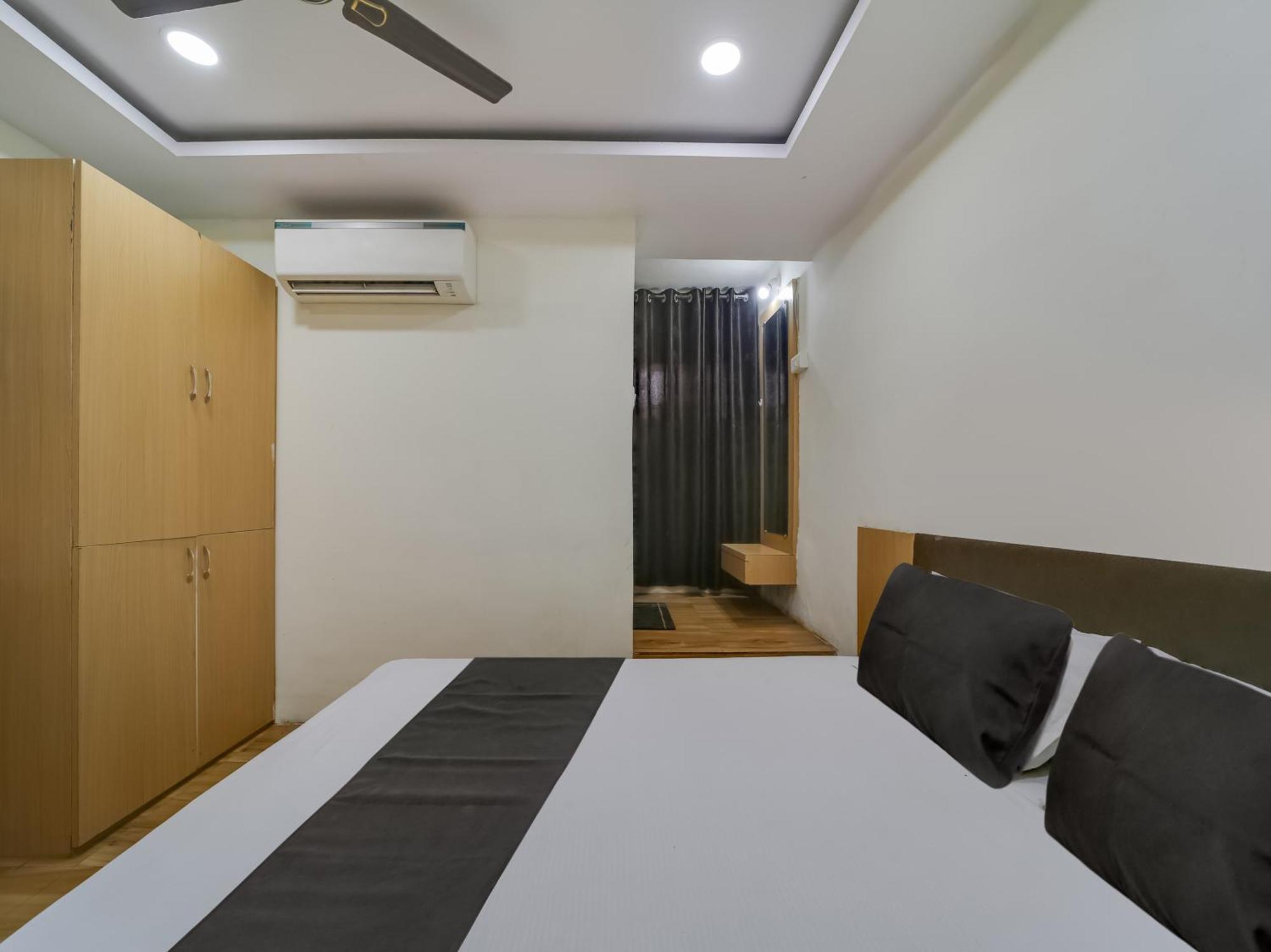 Super Hotel O The Surbhi Bhopal Zewnętrze zdjęcie